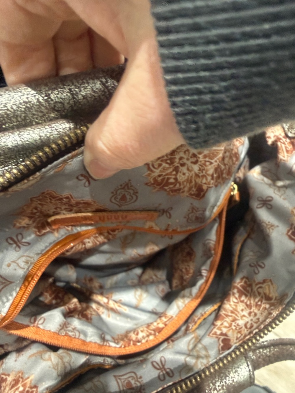 HOBO Metallic Brown Leather Shoulder Tote with Tassel Wristlet - Picture 5 of 10